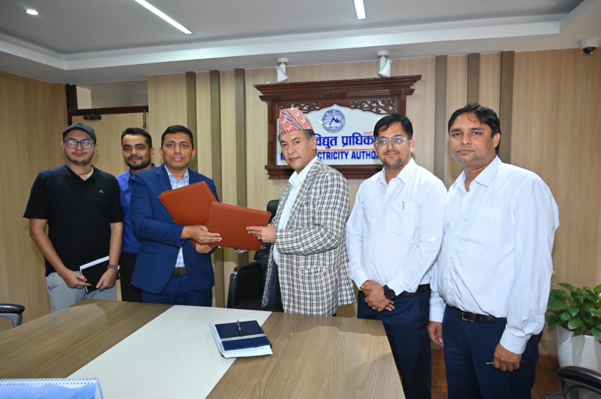 सिमरामा १३२ केभी सबस्टेशन निर्माण गर्न सेज र नेपाल विद्युत प्राधिकरण बीच सम्झौता